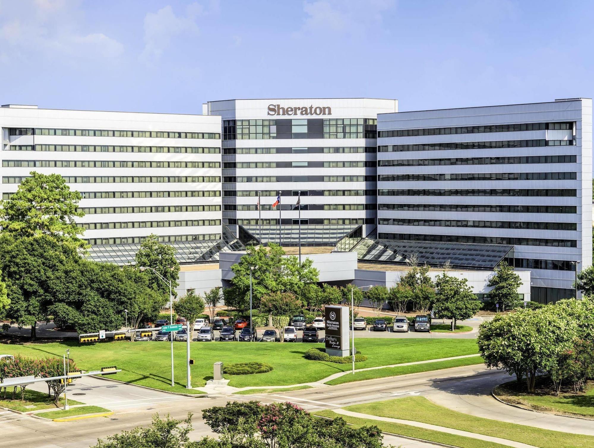 Sheraton North Houston At George Bush Intercontinental Exterior photo